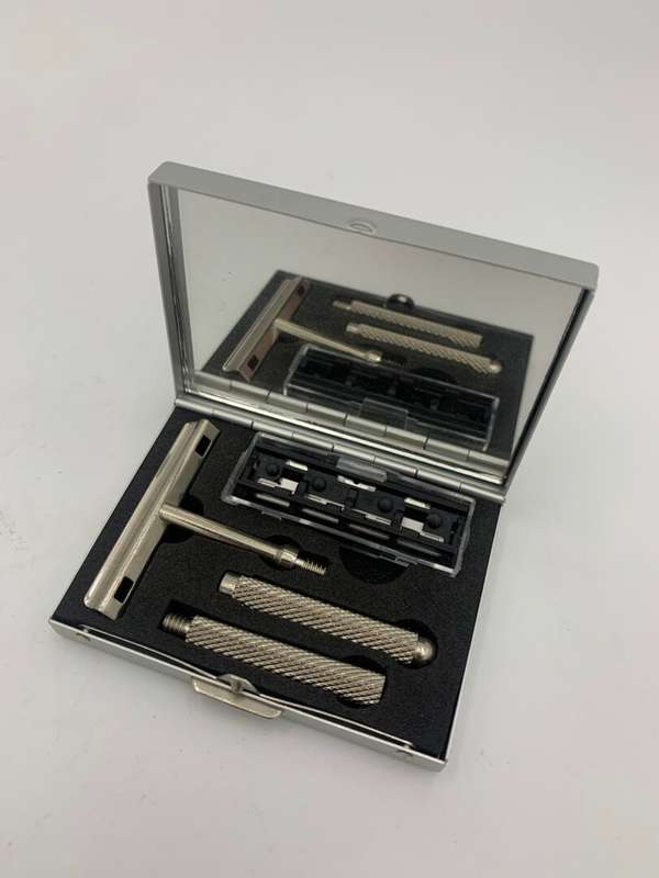 Compact Shaving Kit for Ladies with Mirror - Silver