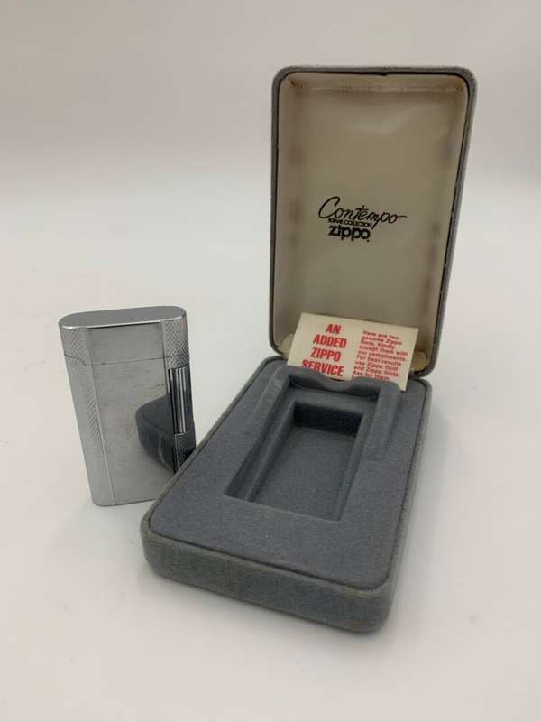 Distinguished Gentlemans Origional Contempo Zippo Lighter in Box