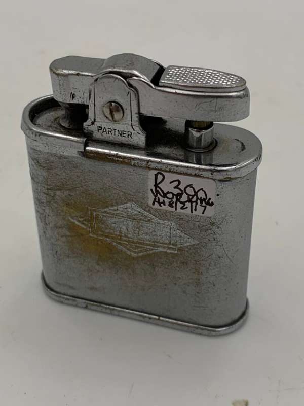 Vintage Partners Lighter