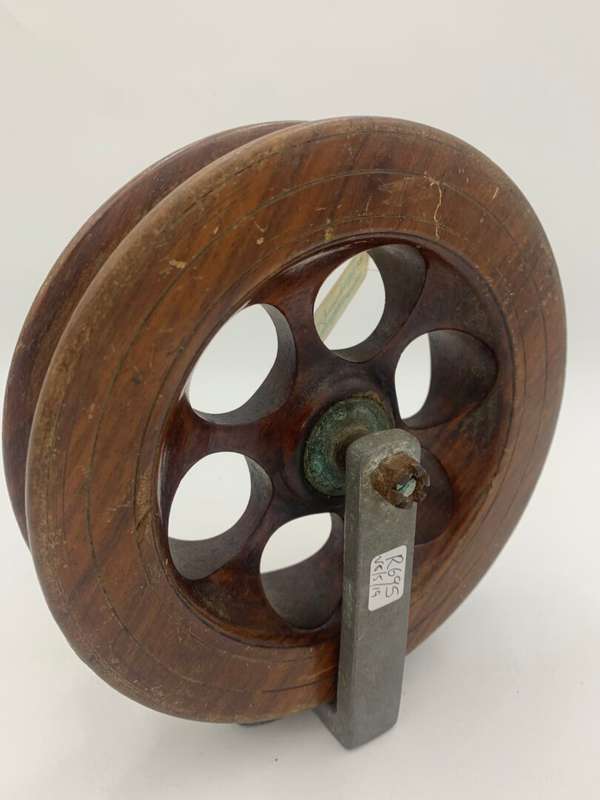 Antique 6 Inch Centre Pin Fishing Reel Star back Made in England