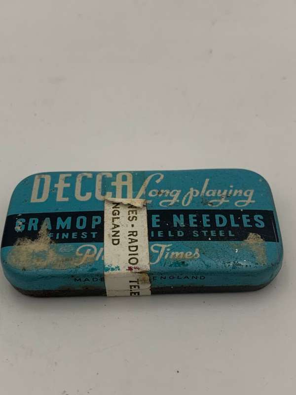 Antique Collectable Record Needles in Tin - Deka
