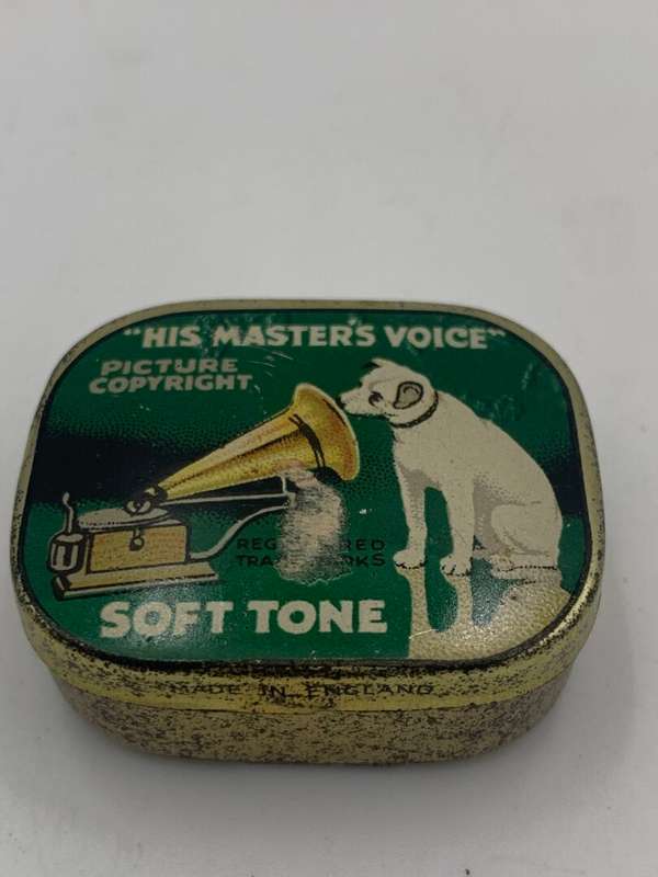 Antique Collectable Record Needles in Tin - The Masters Voice