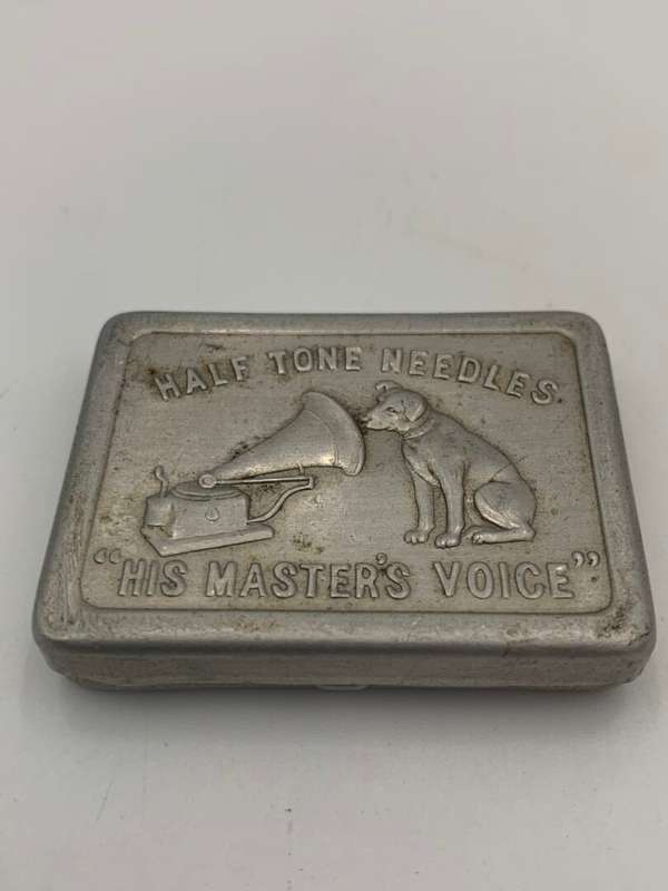 Vintage Collecable Record Needles in Silver Tin - Half Tone Needles