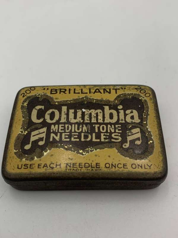 Antique Collectable Record Needles in Tin  - Columbia Mediumm Tone