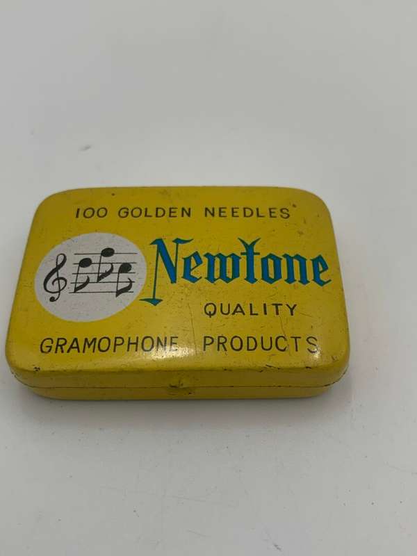 Antique Collectable Record Needles in Tin - Newtone