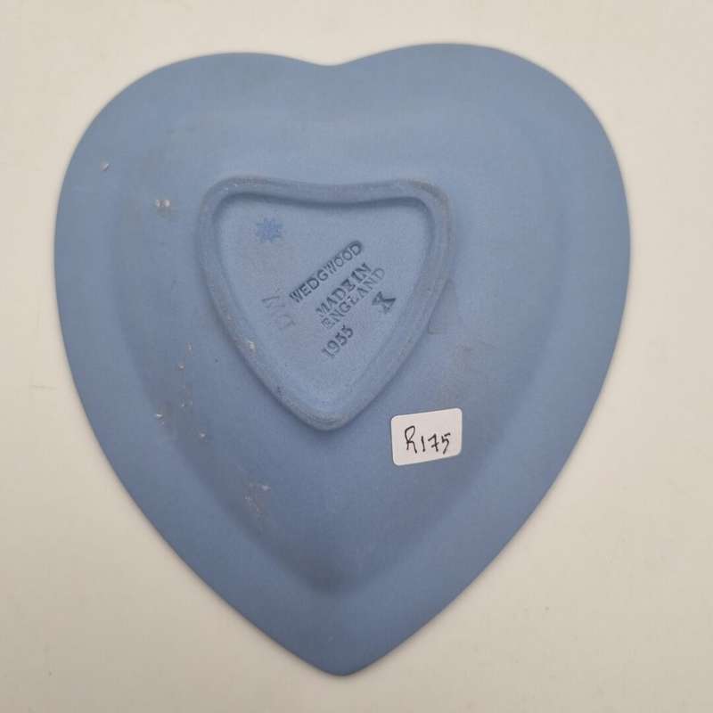 Wedgewood Heart Plate