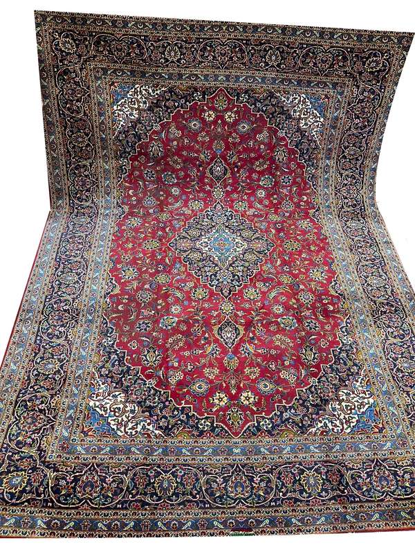 Further Reduction: LAST CHANCE: Classic Persian Kashan Rug