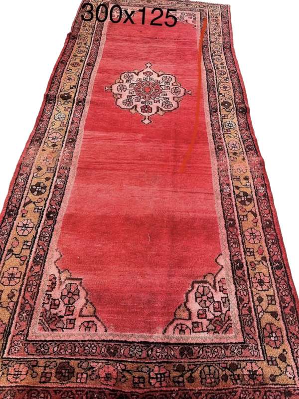 Classic Persian Hamedan Runner