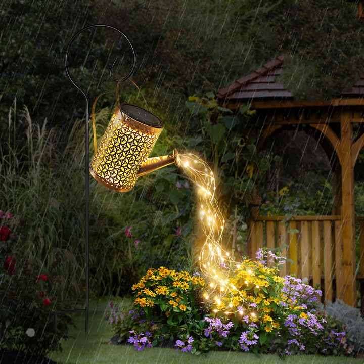 Watering Can Light With Hook Holder for Garden Outdoor Landscape Holiday Solar Garden Lights