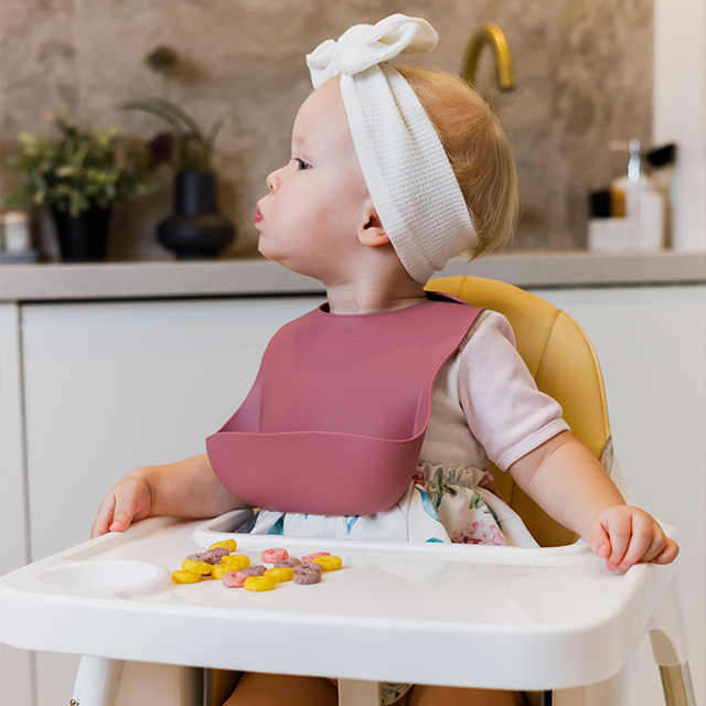 Eco-Friendly 100% Food Grade Silicone Baby Bibs