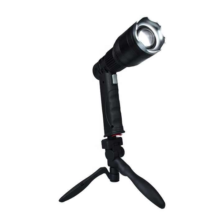 MULTIFUNCTIONAL PISTOL LIGHT