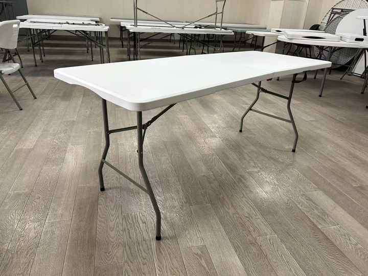 Portable 6FT Outdoor HDPE Plastic Folding Table