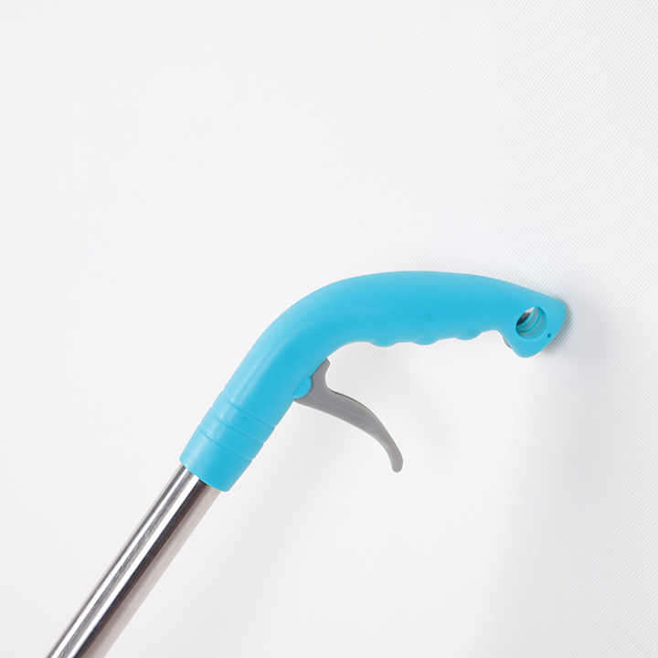 Spray Mop for Floor Cleaning Microfiber Floor Mop Refillable Bottle Reusable Flat Mop with Sprayer