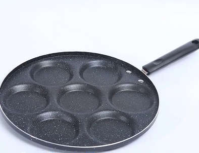 7 Cups Egg Fry Pan Health Aluminum Non-stick Fry Pan with Bakelite Handle