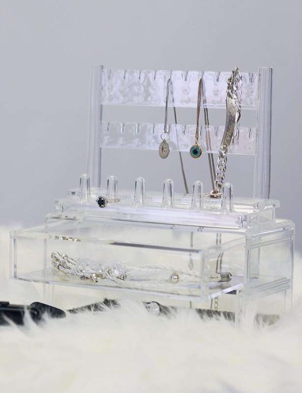 Ghost Necklace Organiser With Draws