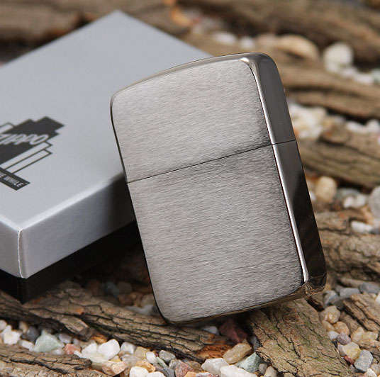 Zippo 24096 - 1941 Replica Black Ice & FREE wick and flints