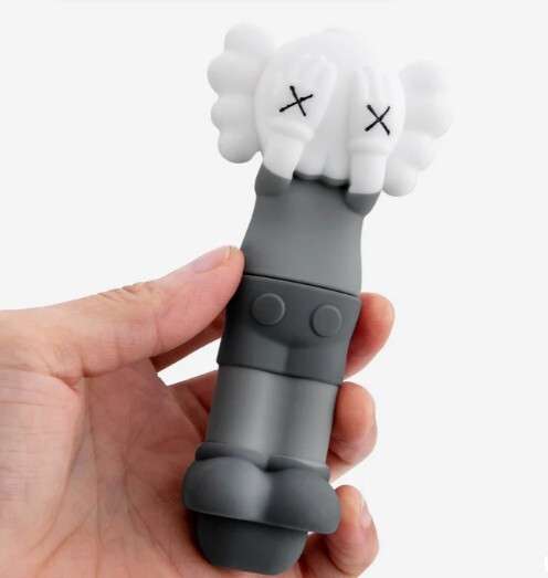 Kaws Silicone Weed Pipe Smoking Pipe