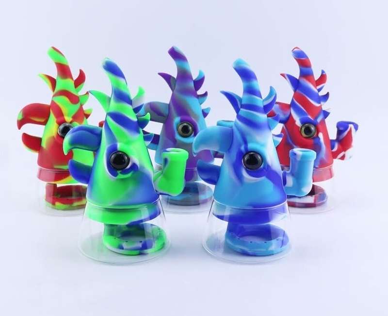 High Flying Bird Silicone Water Smoking Pipe 