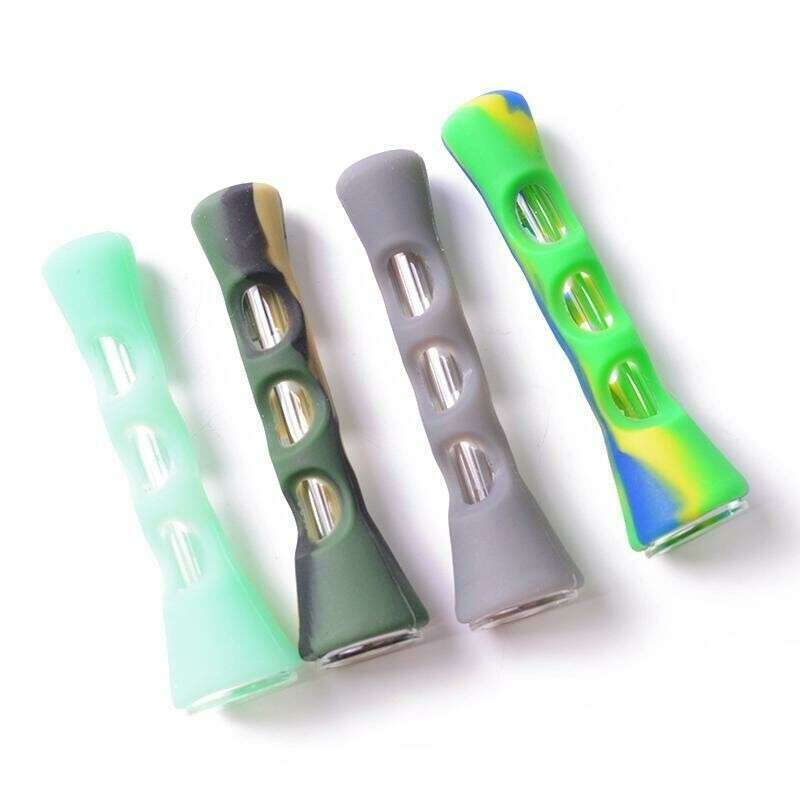 Glass Smoking Pipe With Silicone Cover Weed Pipe