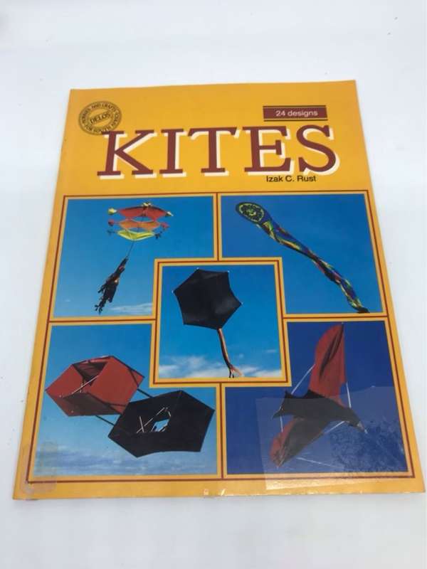 Kites, 24 Designs - Izak C. Rust