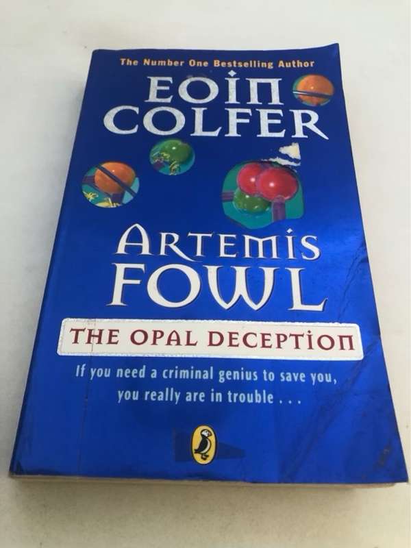 The Opal Deception (Artemis Fowl) - Eoin Colfer,Adrian Dunbar