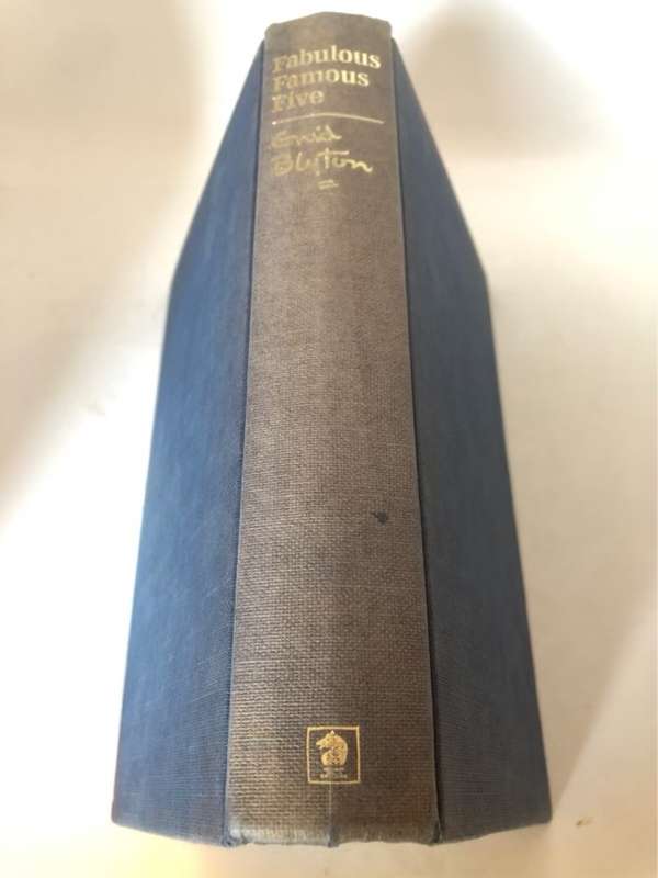 Fabulous Famous Five - Enid Blyton