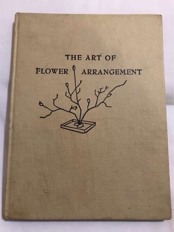 The Art of Flower Arrangement - Tatsuo Ishimoto