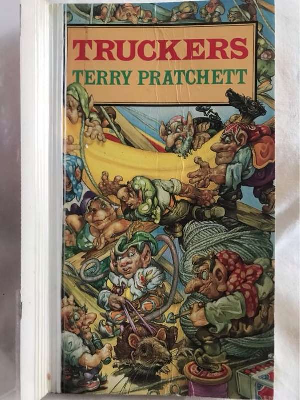 Truckers - Terry Pratchett