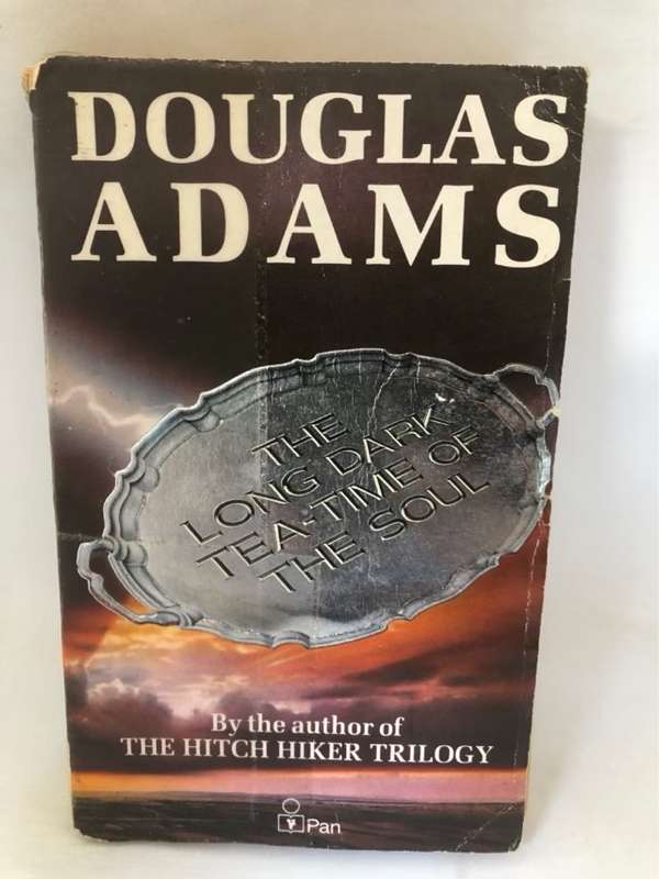 The Long Dark Tea-Time of the Soul - Douglas Adams