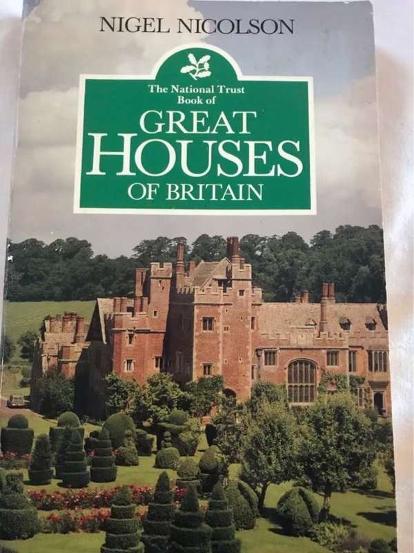 The National Trust book of great houses in Britain - Nigel Nicolson