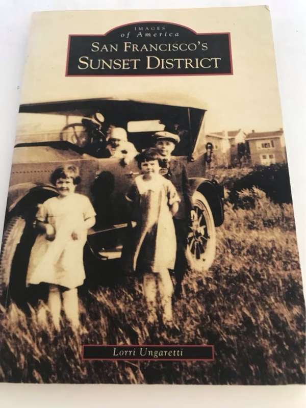 San Francisco's Sunset District - Lorri Ungaretti