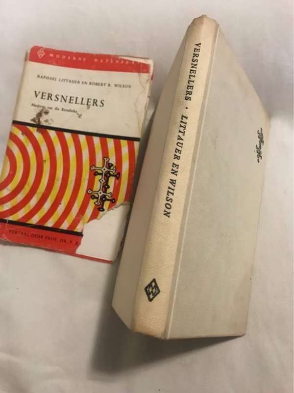 Versnellers - Raphael Littauer and Robert R.Wilson