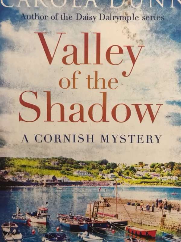 The valley of the shadow - Carola Dunn