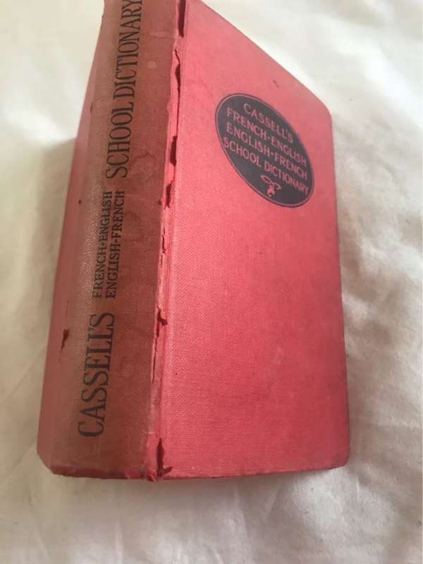 Cassells French-English School Dictionary, With Phonetic Symbols - Alfred De Curzon