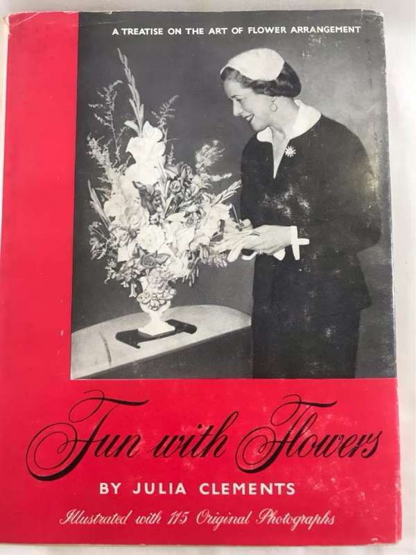 Fun With Flowers - Julia Clements