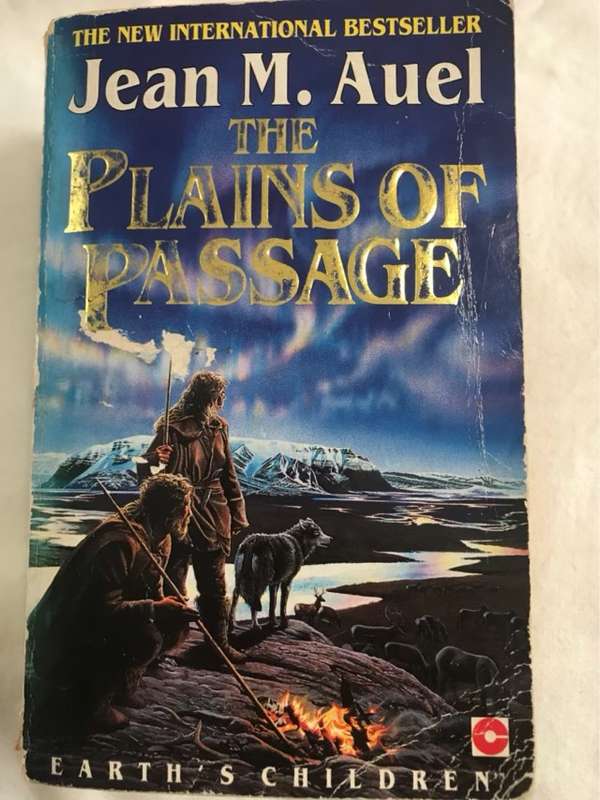 The Plains of Passage (Earth's Children S.) - Jean M. Auel