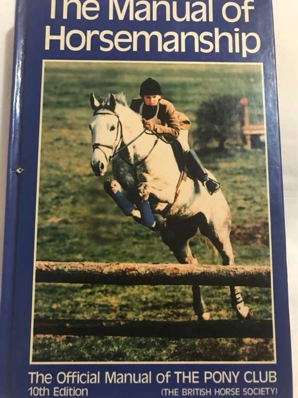 The manual of horsemanship - Barbara Cooper