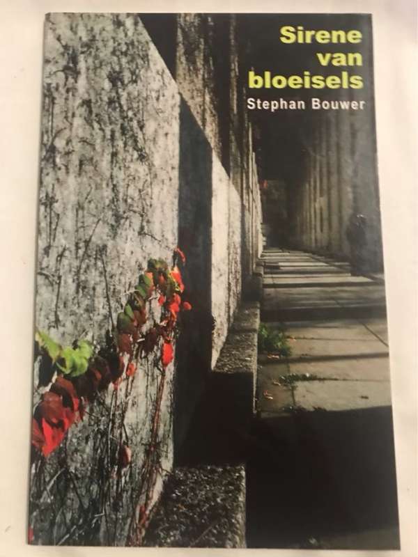 Sirene van bloeisels - Stephan Bouwer