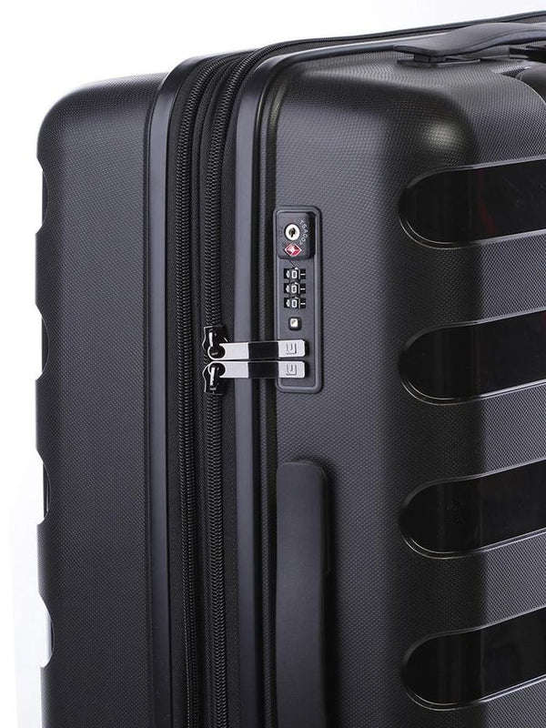 Cellini Sonic 75cm Expander zip Spinner Black