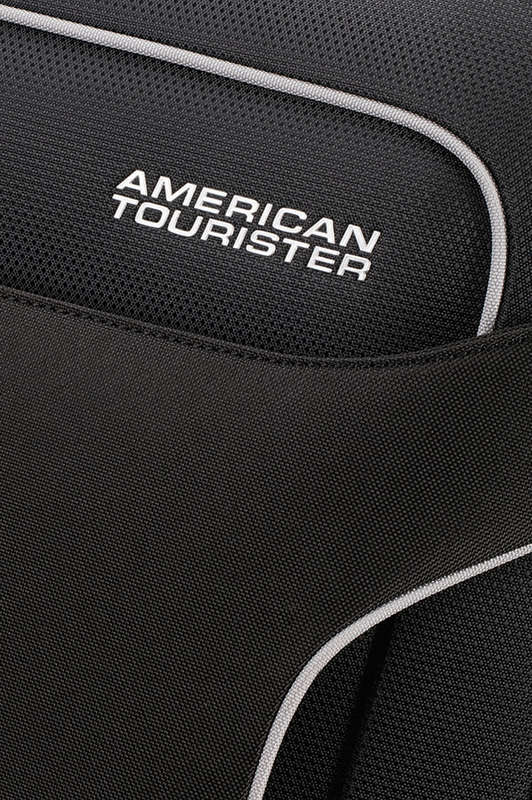 American Tourister Holiday Heat -3 Piece Set Spinner - Black