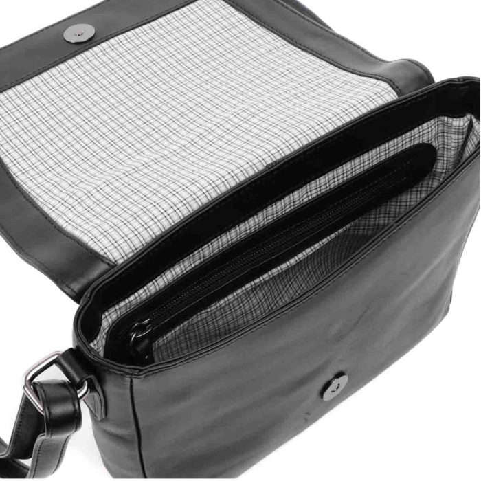 BUSBY JACKIE FLAPOVER CROSSBODY BAG -BLACK