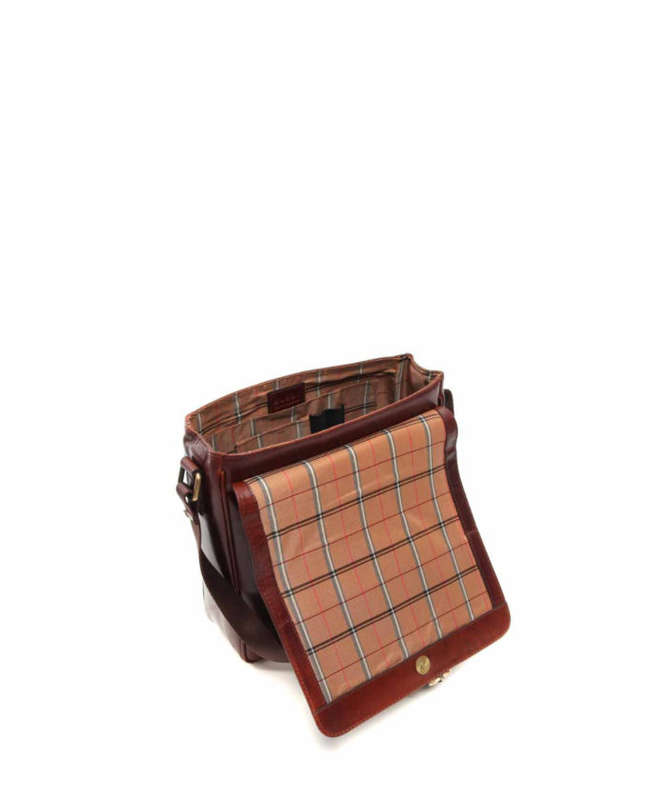 BUSBY JOHNSON FLAP CROSSBODY