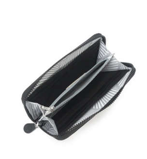 Free Spirit -Crinkle Collection: Single Zip Purse - Sand
