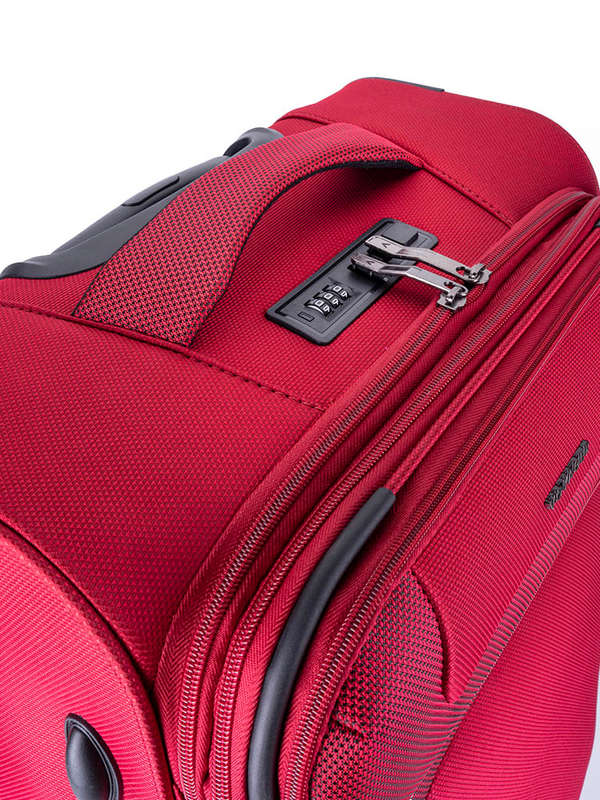 Voyager Istria Medium 4 Wheel Trolley Case -Red