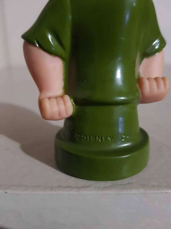 DISNEY- Hunchback of Notre Dame- vintage 1990s Plastic Finger Puppet