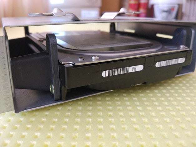 3.5" to 5.25" drive bay bracket (2 Pack)