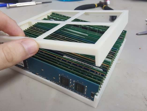 Desktop RAM Holder (16 sticks)