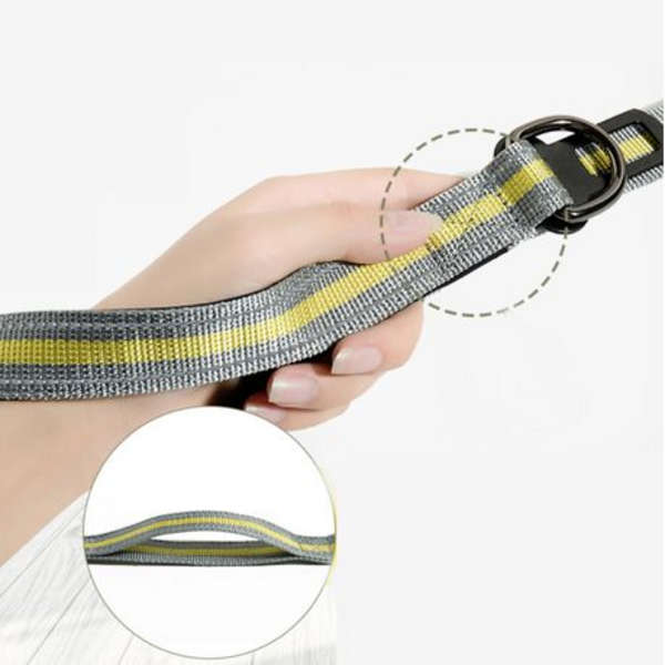 T4U Premium Bungee Dog Lead with Safety Buckle.