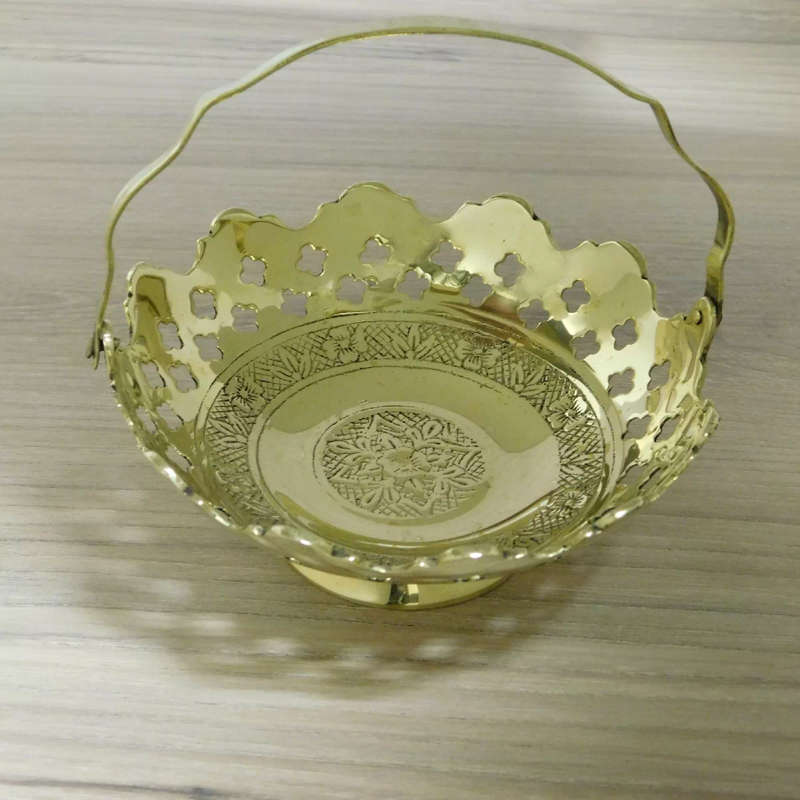 Engraved Basket with Handle