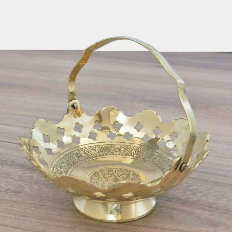 Engraved Basket with Handle